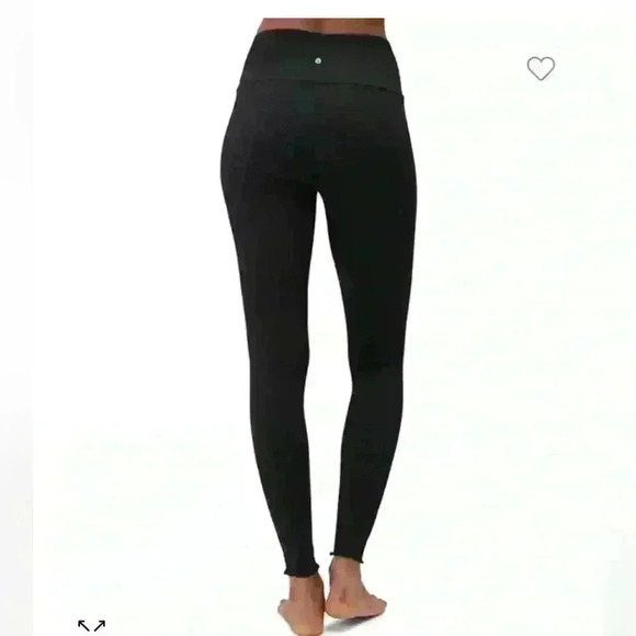 NWT SPIRITUAL GANGSTER love sculpt seamless 7/8 ruffle legs red maroon xs/s - Picture 2 of 8